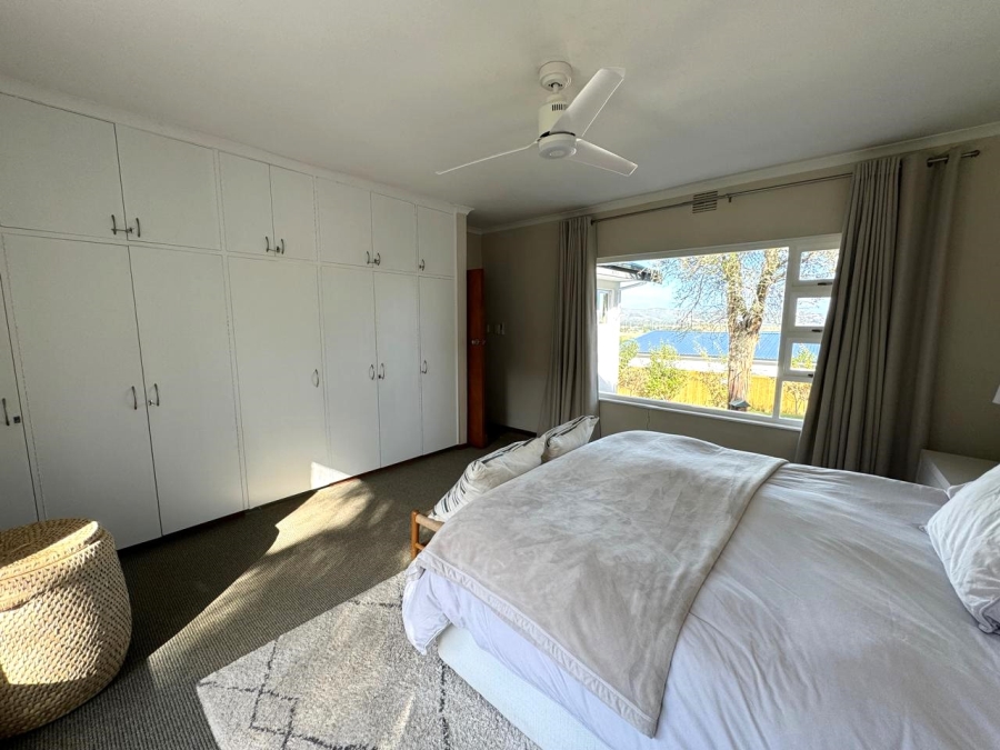 5 Bedroom Property for Sale in Old Place Western Cape